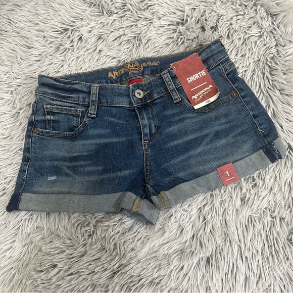 Arizona Jean Company Pants - NWT Arizona Jean Company Cuffed Jean Shortie Shorts